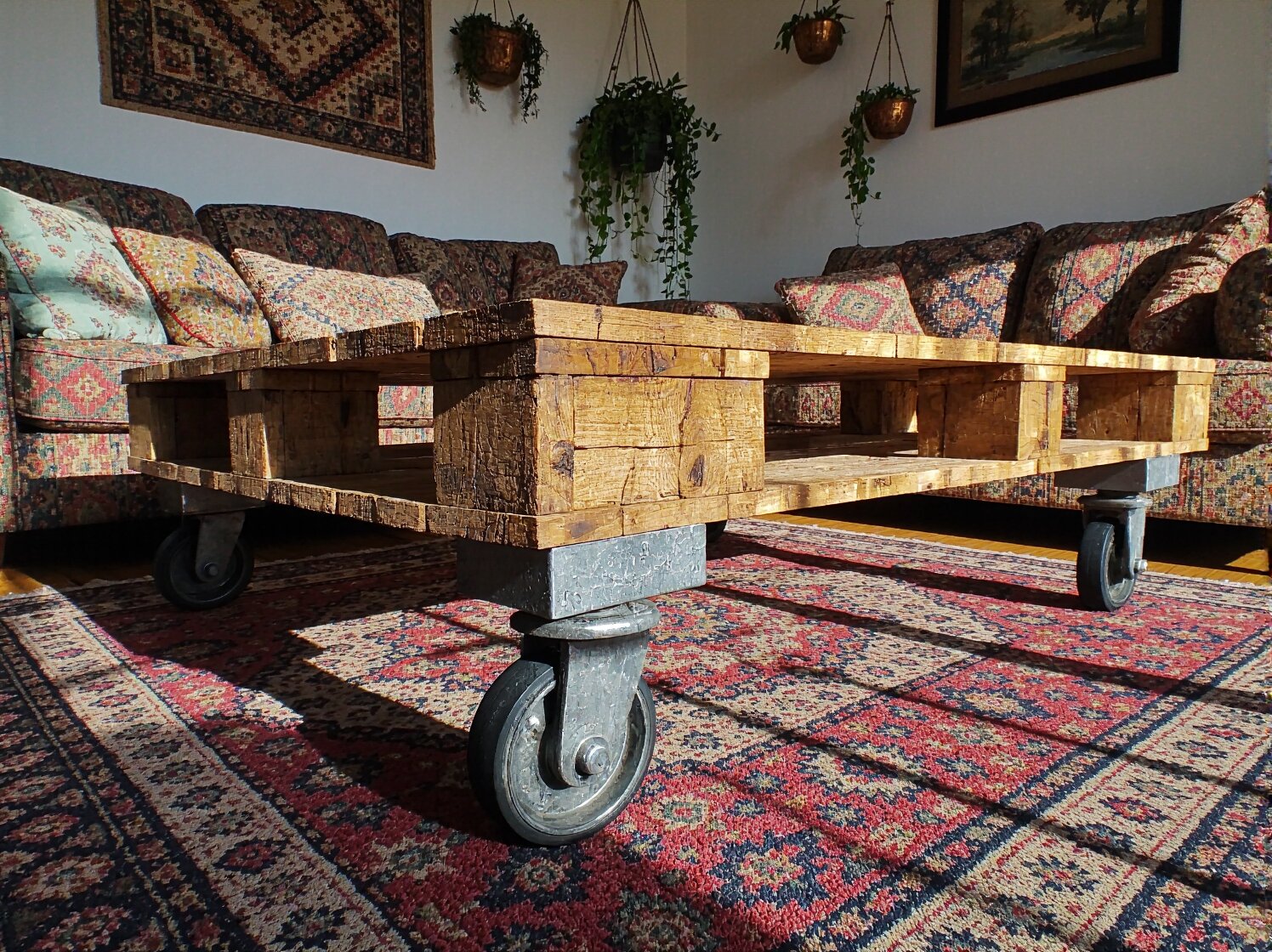 Poradnik: Jak stworzyć własny stolik kawowy z palet? - ilustracja 3